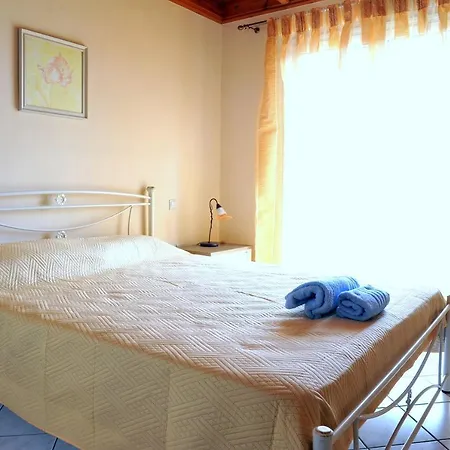 호텔 Trivizas House *