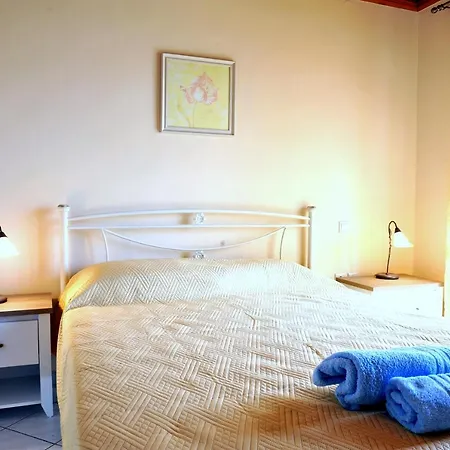 Trivizas House Agros (Corfu)