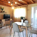 Hotel Trivizas House