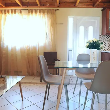 Trivizas House Hotel
