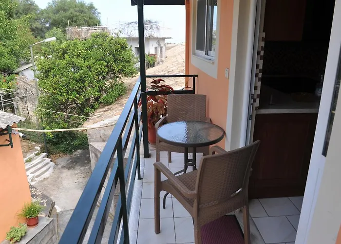 Trivizas House Hotel