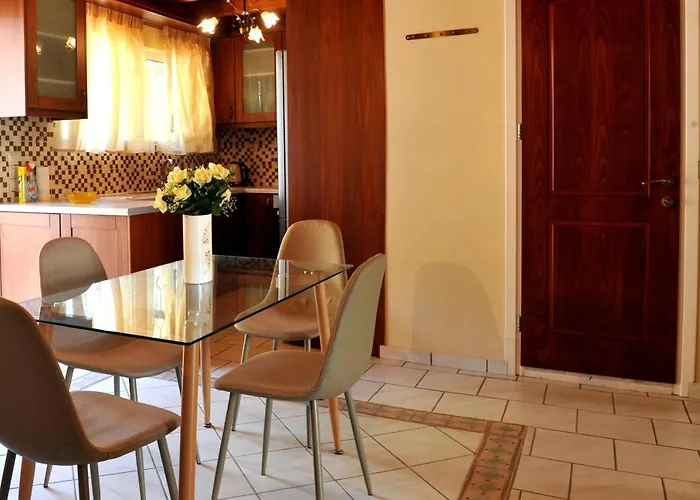 Trivizas House Hotel *